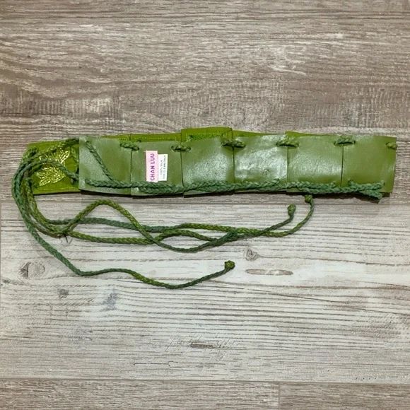 Chan Luu Floral Beaded Belt - Olive display picture 2